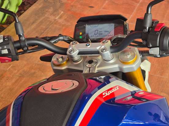 BMW-G 310 R BMW-G 310 R-2024