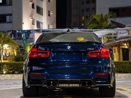 BMW-M3-3.0 I6 GASOLINA SEDAN AUTOMÁTICO BMW-M3-2015