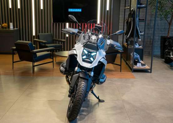BMW-R 1300 GS PLUS-2025