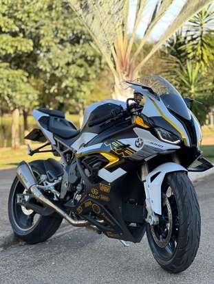 BMW-S 1000 RR-2021