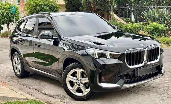 BMW-X1-2023