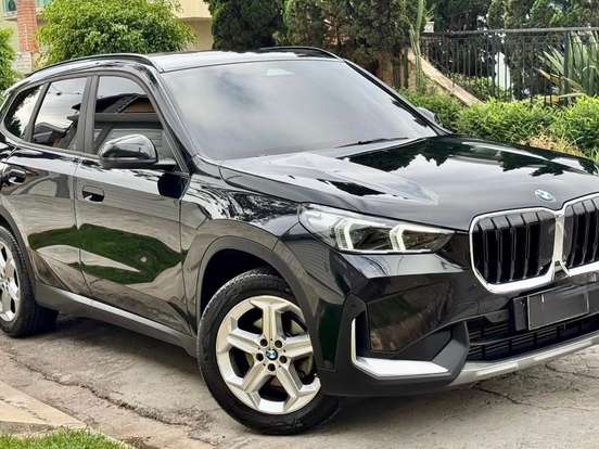 BMW-X1-1.5 12V TURBO GASOLINA SDRIVE18I GP STEPTRONIC BMW-X1-2023