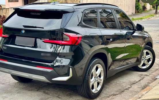 BMW-X1-2023