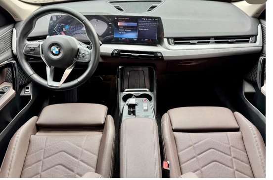BMW-X1-2023