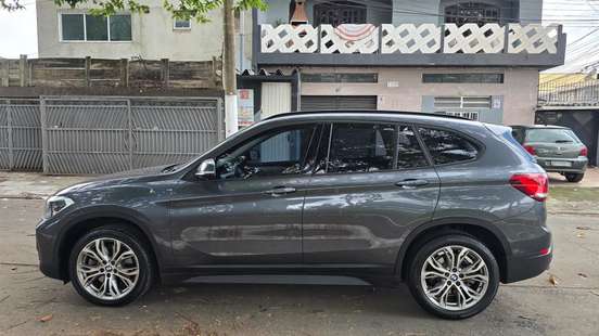 BMW-X1-2021