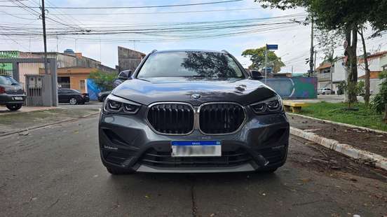 BMW-X1-2021