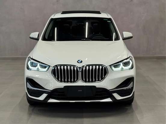 BMW-X1-2.0 16V TURBO ACTIVEFLEX SDRIVE20I X-LINE 4P AUTOMÁTICO BMW-X1-2021