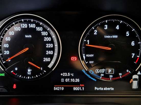 BMW-X1-2.0 16V TURBO ACTIVEFLEX SDRIVE20I X-LINE 4P AUTOMÁTICO BMW-X1-2022