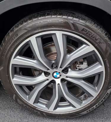 BMW-X1-2022