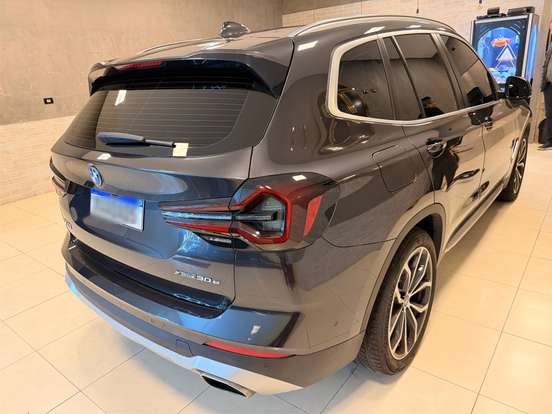BMW-X3-2.0 16V HÍBRIDO X LINE XDRIVE30E STEPTRONIC BMW-X3-2023