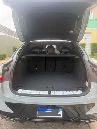 BMW-X4-2024