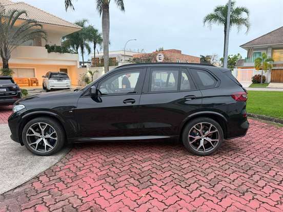 BMW-X5-3.0 I6 TURBO HÍBRIDO XDRIVE45E M SPORT AUTOMÁTICO BMW-X5-2021