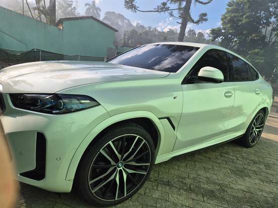 BMW-X6-2025