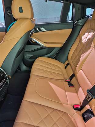 BMW-X6-2025