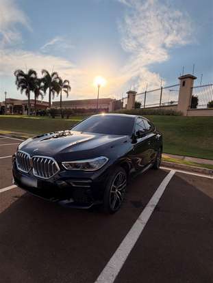 BMW-X6-2022
