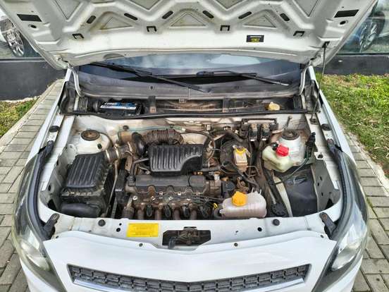 CHEVROLET-AGILE-2010