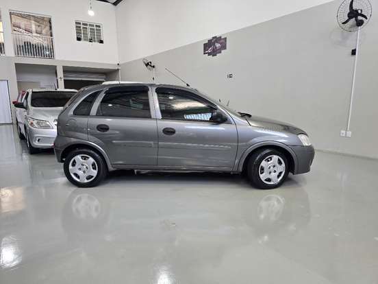 CHEVROLET-CORSA-2012