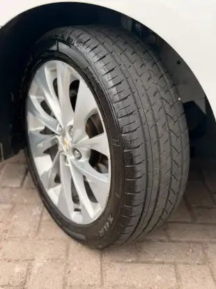 CHEVROLET-CRUZE-2019