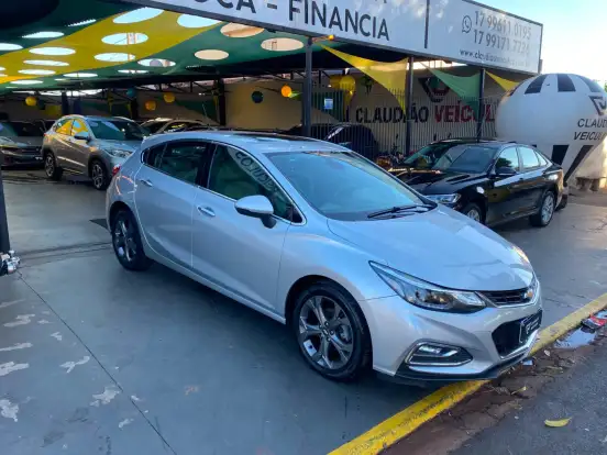 CHEVROLET-CRUZE-2018