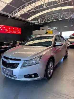 CHEVROLET-CRUZE-1.8 LT 16V FLEX 4P AUTOMÁTICO CHEVROLET-CRUZE-2013