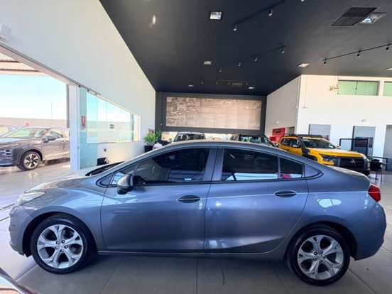 CHEVROLET-CRUZE-2019