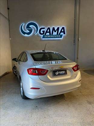 CHEVROLET-CRUZE-2022