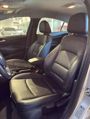 CHEVROLET-CRUZE-2022