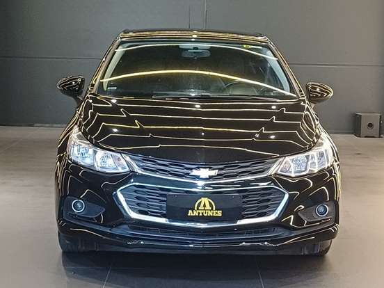 CHEVROLET-CRUZE-2018