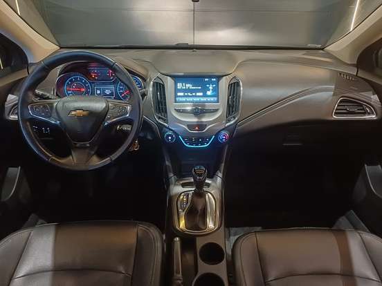 CHEVROLET-CRUZE-2018