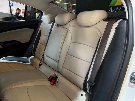 CHEVROLET-CRUZE-2017