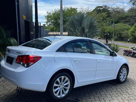 CHEVROLET-CRUZE-1.8 LT 16V FLEX 4P MANUAL CHEVROLET-CRUZE-2014