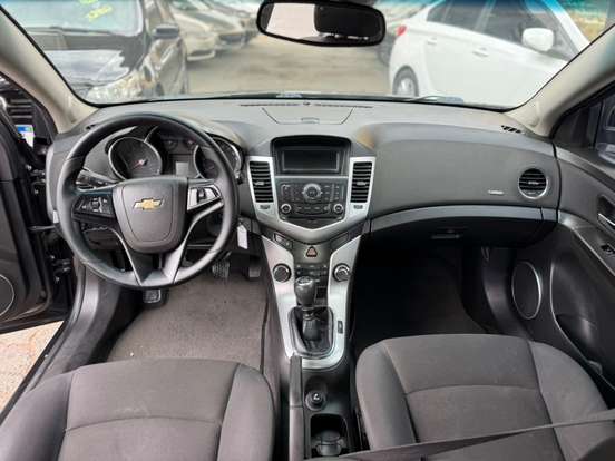 CHEVROLET-CRUZE-1.8 LT 16V FLEX 4P MANUAL CHEVROLET-CRUZE-2013