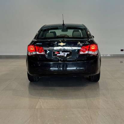 CHEVROLET-CRUZE-2013