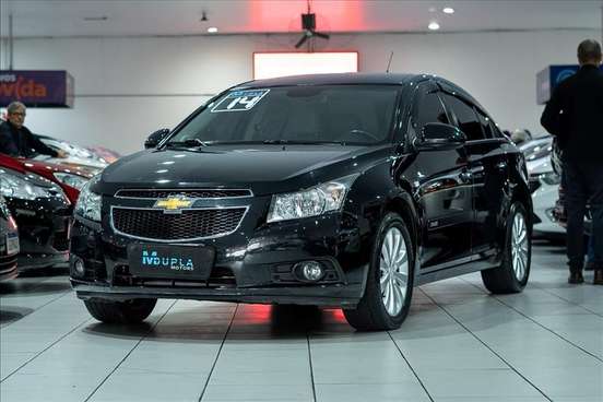 CHEVROLET-CRUZE-2013
