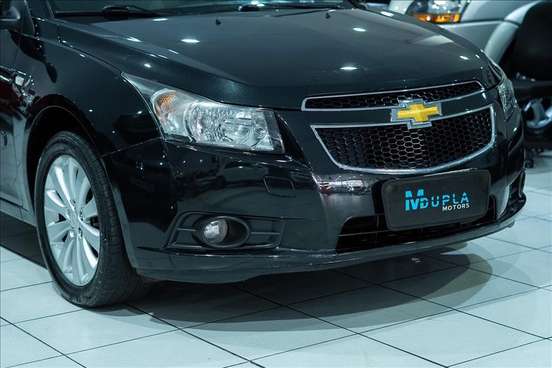 CHEVROLET-CRUZE-2013