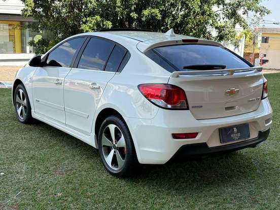 CHEVROLET-CRUZE-2015