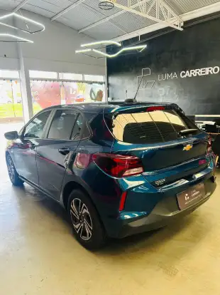 CHEVROLET-ONIX-2023