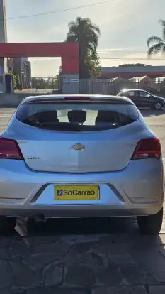 CHEVROLET-ONIX-2020