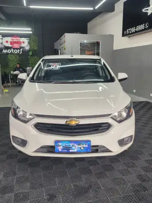 CHEVROLET-ONIX-2018