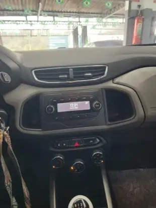 CHEVROLET-ONIX-2018