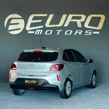 CHEVROLET-ONIX-2019