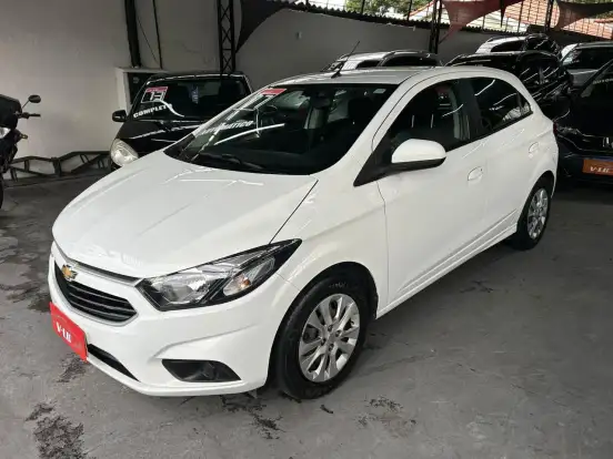 CHEVROLET-ONIX-2016