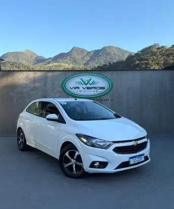 CHEVROLET-ONIX-2018