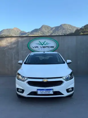 CHEVROLET-ONIX-2018
