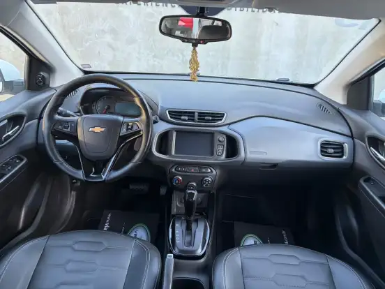 CHEVROLET-ONIX-2018