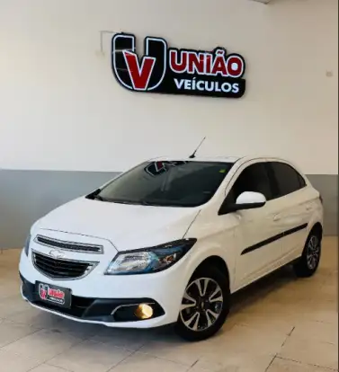 CHEVROLET-ONIX-2016