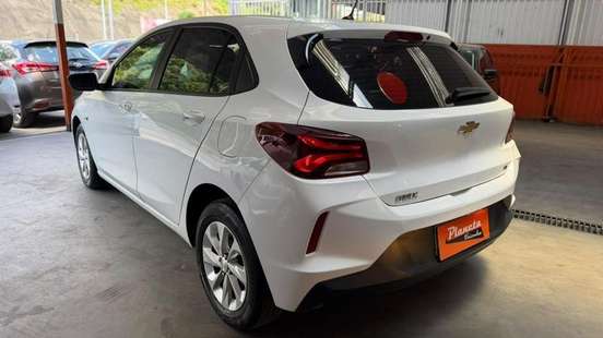 CHEVROLET-ONIX-2022