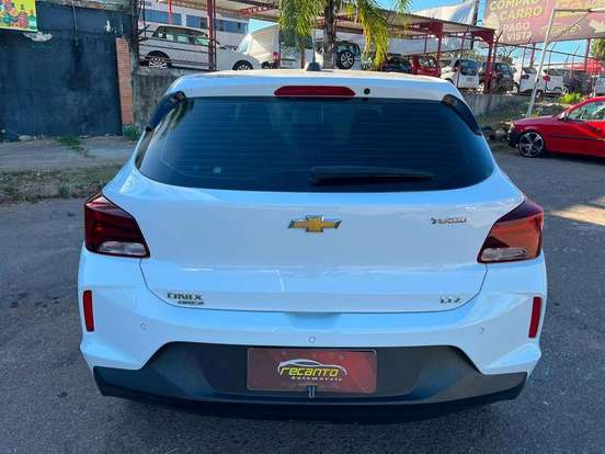 CHEVROLET-ONIX-2022