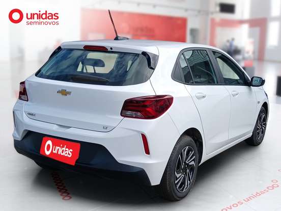 CHEVROLET-ONIX-2024