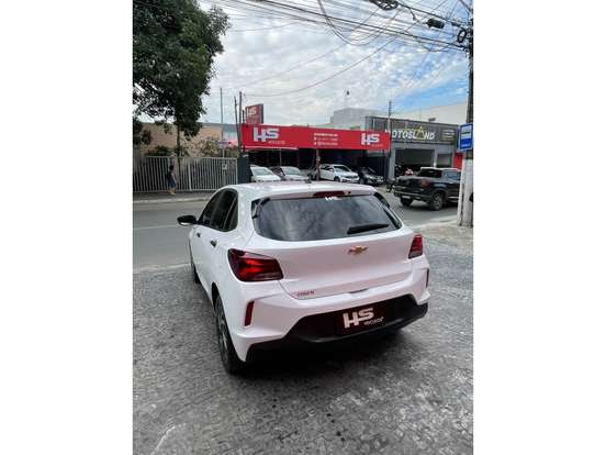 CHEVROLET-ONIX-2024